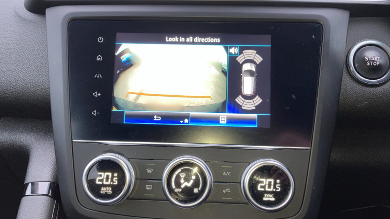 Renault Kadjar 1.5 Blue dCi Iconic 5dr Diesel Hatchback